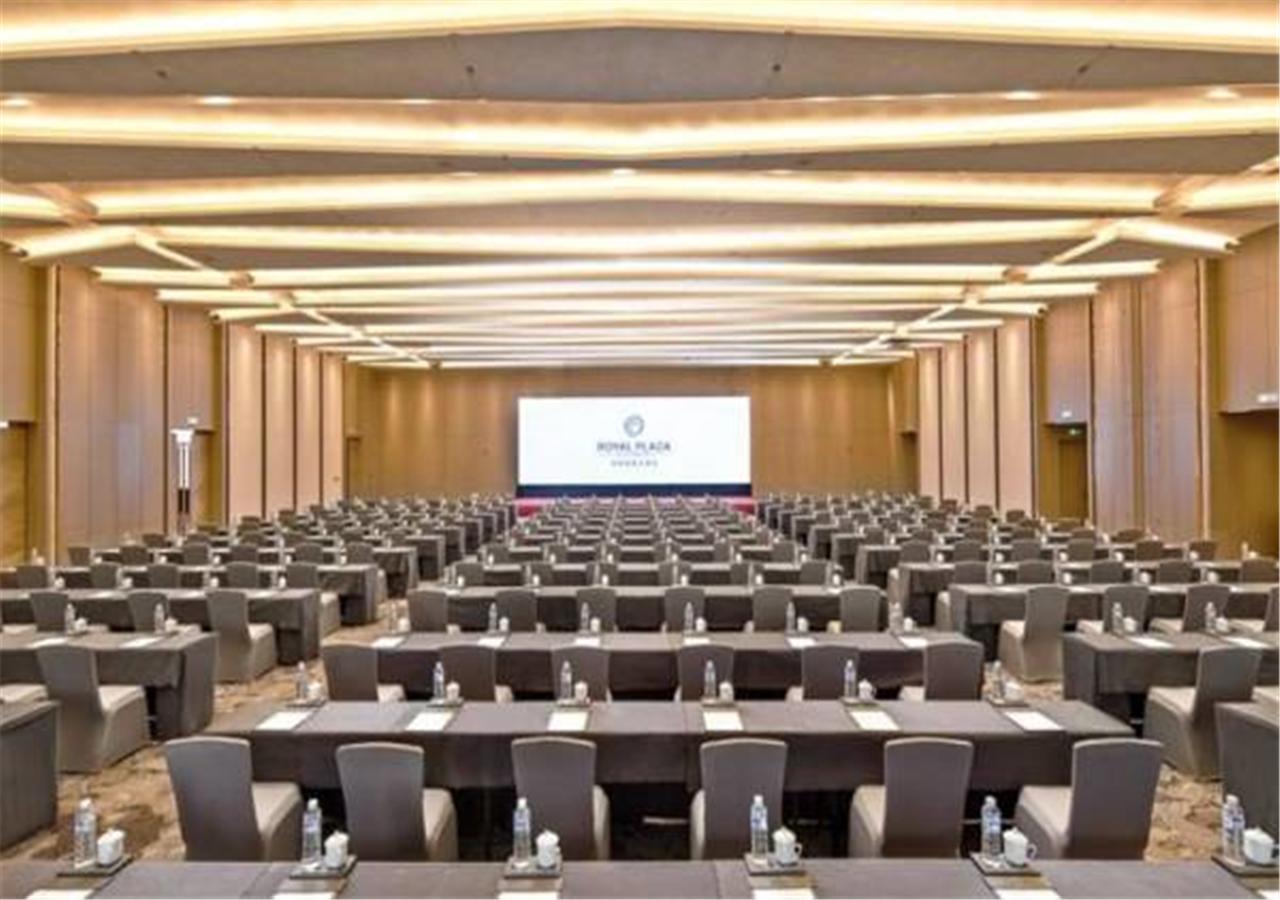 Jinan Inzone Royal Plaza Hotels Εξωτερικό φωτογραφία