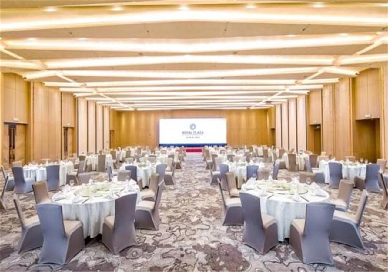 Jinan Inzone Royal Plaza Hotels Εξωτερικό φωτογραφία