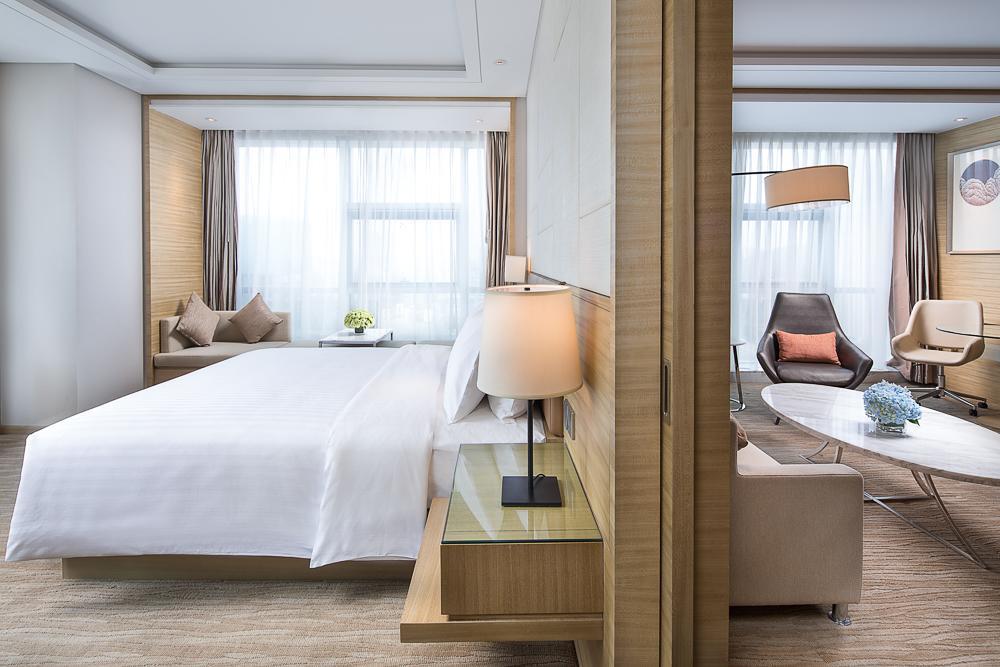 Jinan Inzone Royal Plaza Hotels Εξωτερικό φωτογραφία